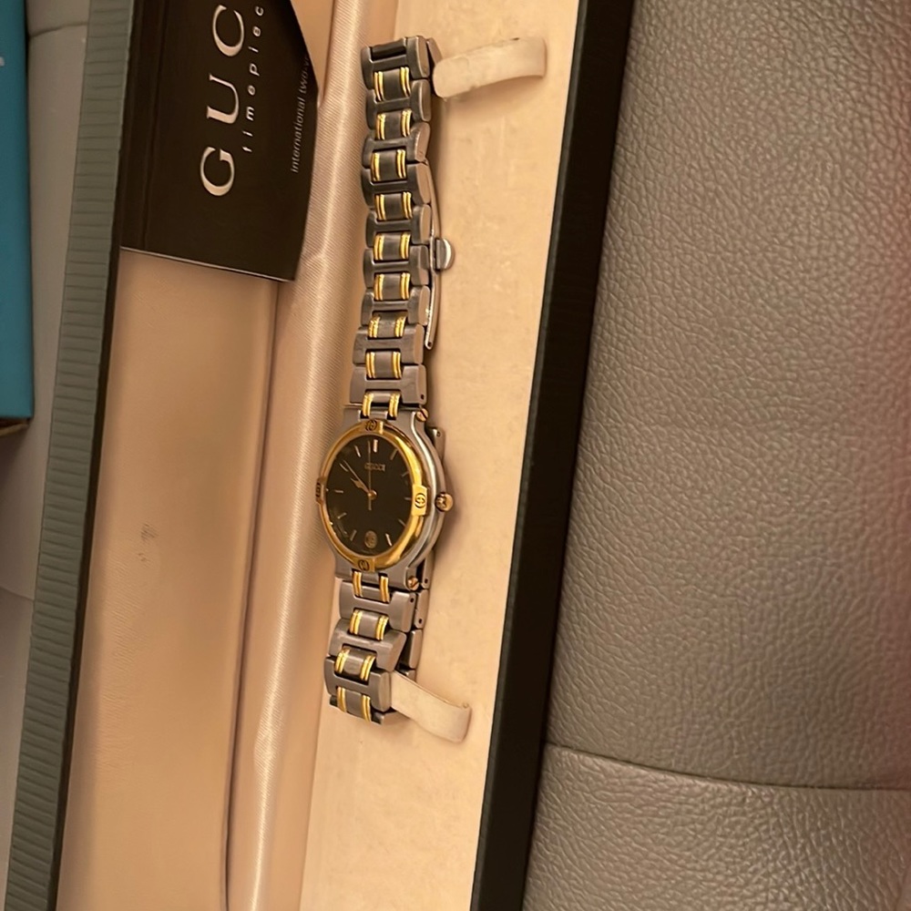 Venta de remos Gucci